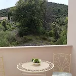 Ivana Dolores Apartman Vinišće